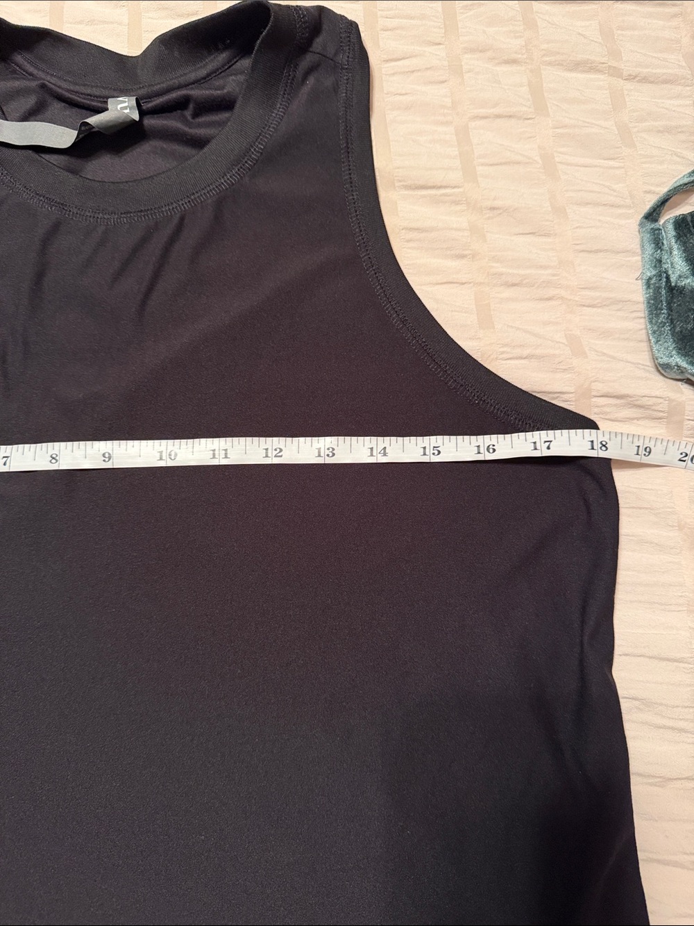 Vuori black energy top large - Picture 6 of 7